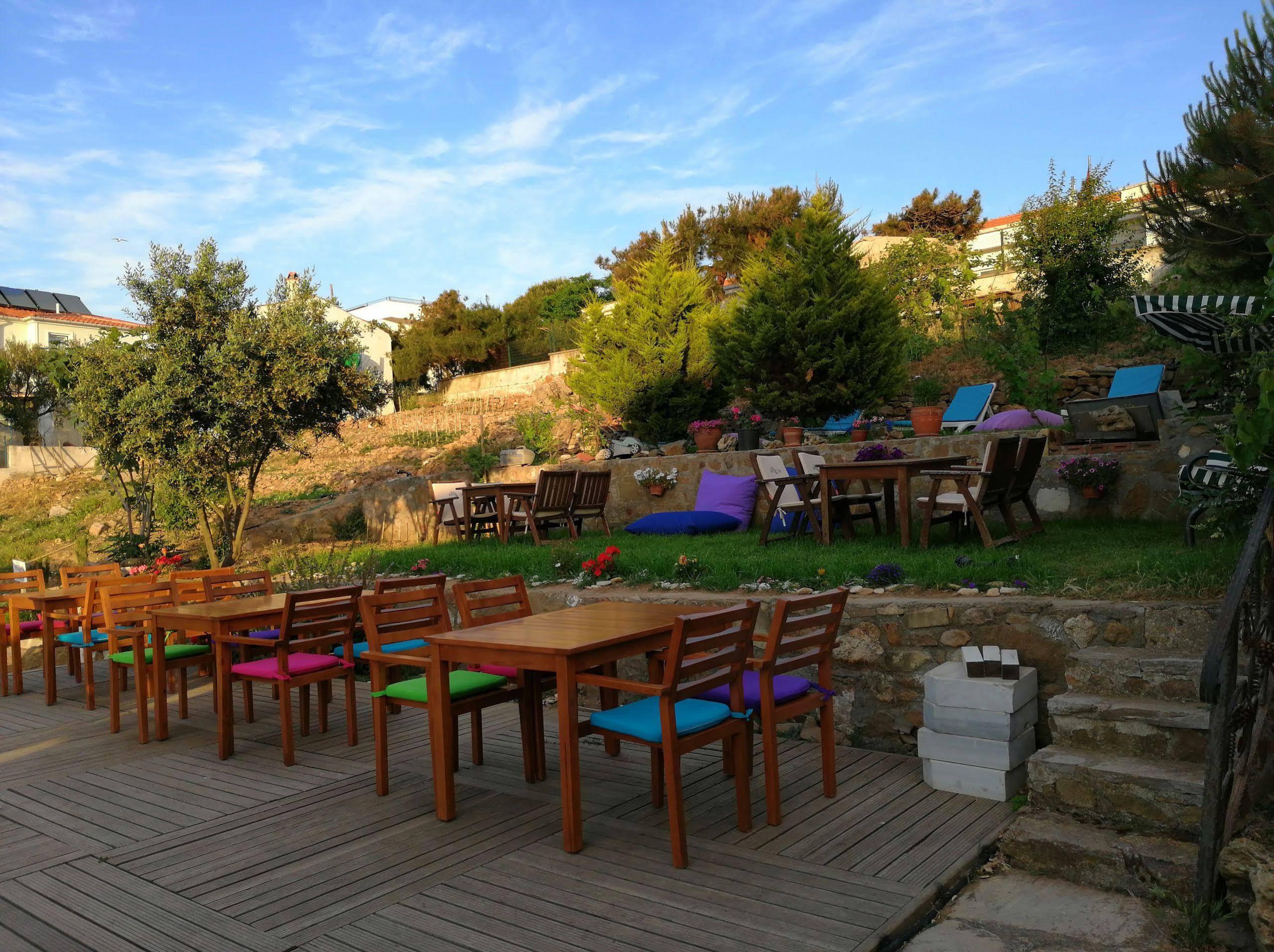 Apollon Hotel บอซจาดา ภายนอก รูปภาพ
