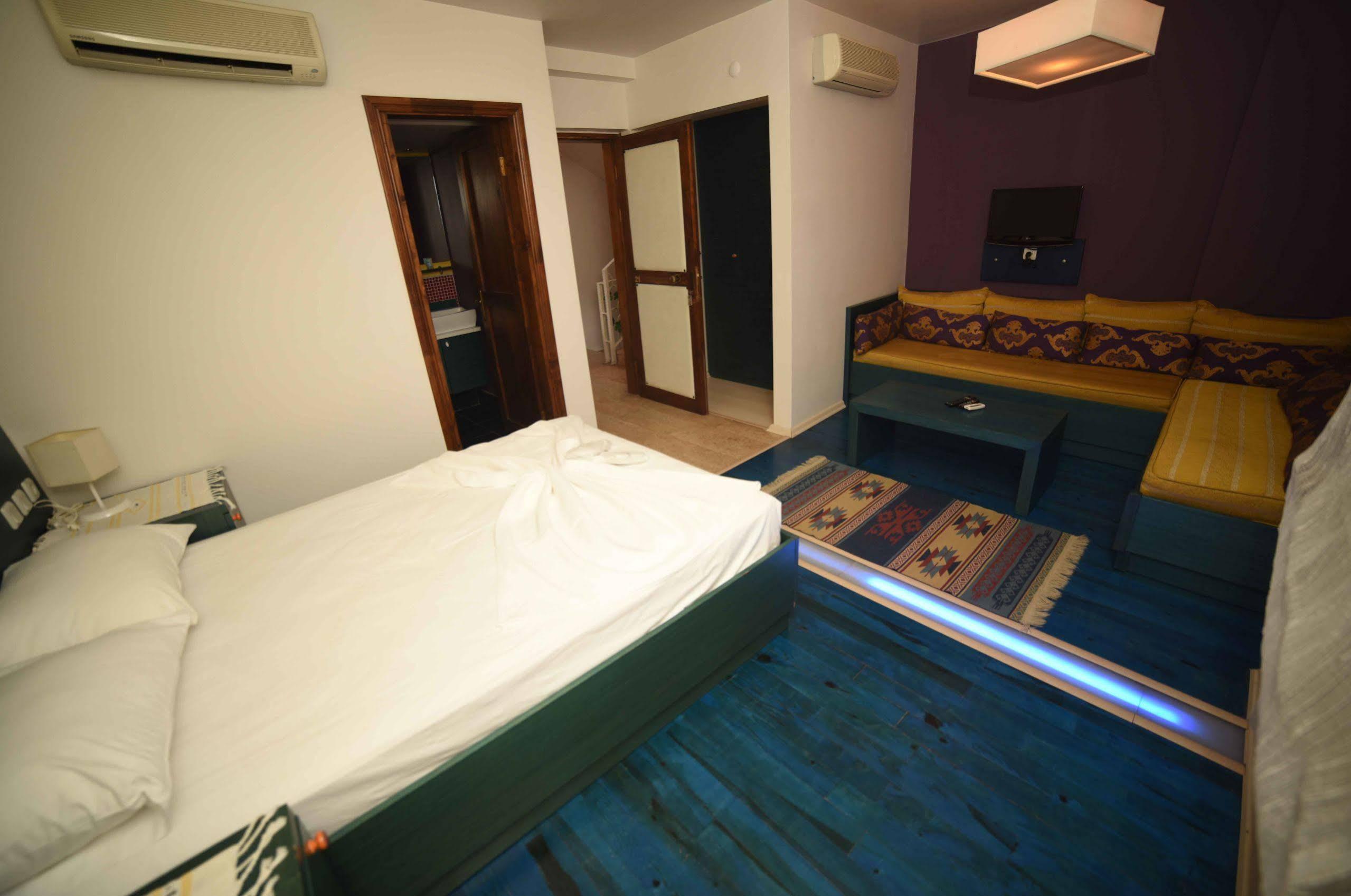Apollon Hotel บอซจาดา ภายนอก รูปภาพ