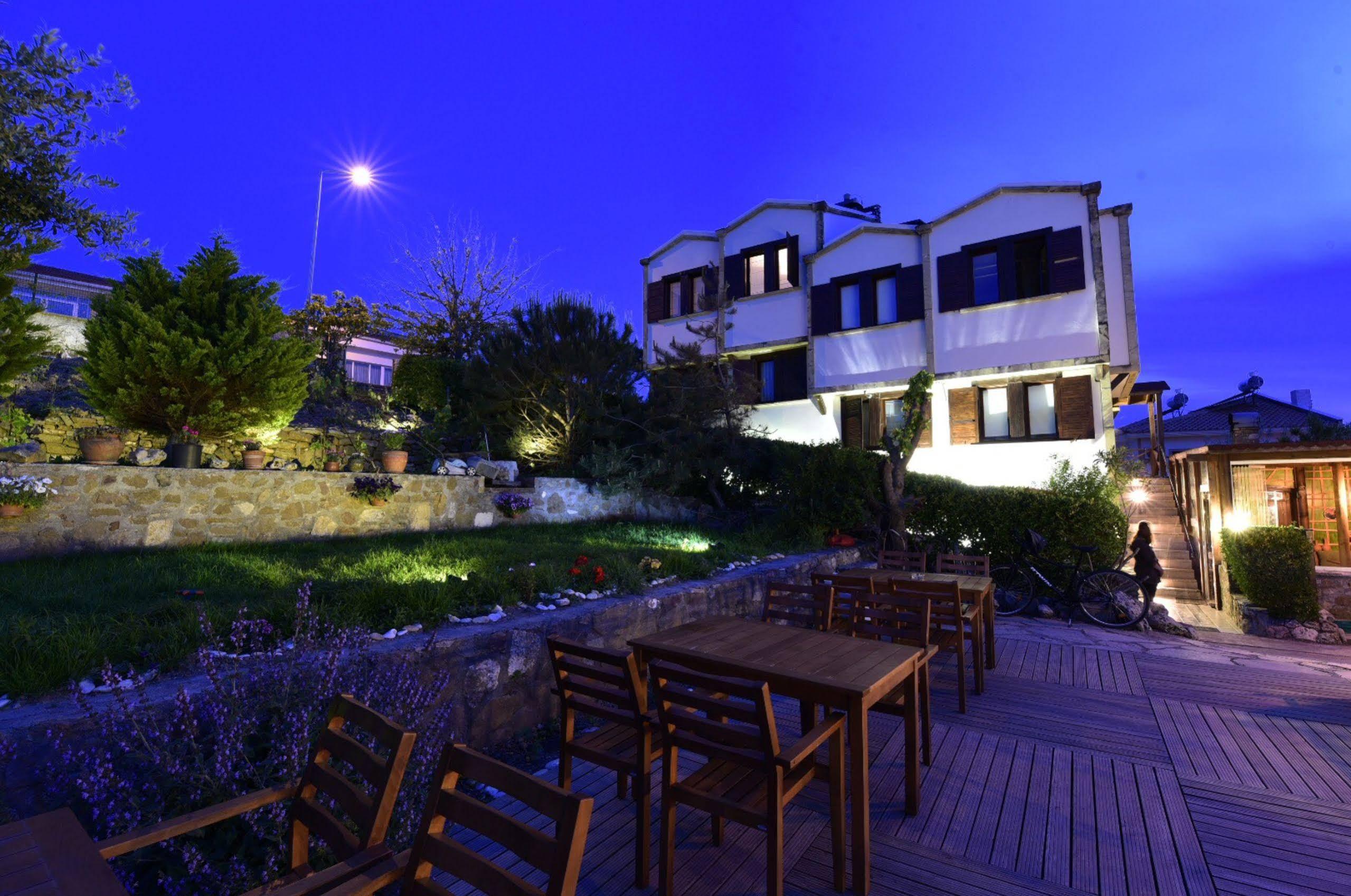 Apollon Hotel บอซจาดา ภายนอก รูปภาพ